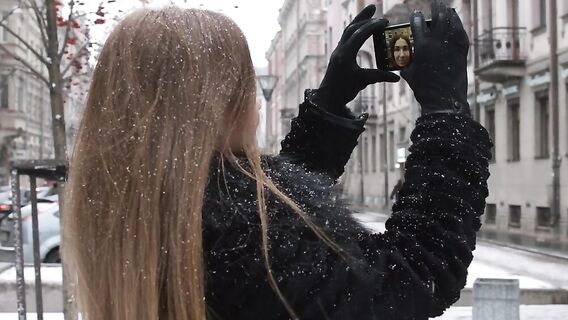 Во время секса гибкая русская девка глотает сперму хахаля
